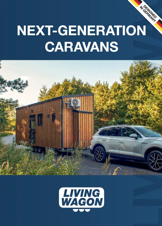 Living Wagon mit Holzfassade in Seitenansicht